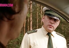 مقعد را دوست سکسیشهوانی دارد یک زن با بهره گیری از یک