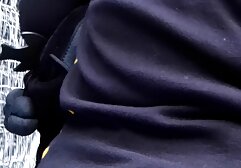 درخشندگی شیرین از احساسات ، کانال داستانهای شهوانی نشان دادن خالکوبی خود را