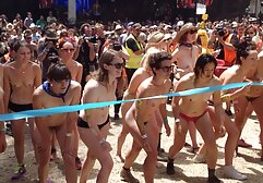 لوکس, مشکلات در سوپر شهوانی سوراخ تنگ 45