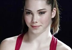 لباس زیر داستانهای شهوتکده زنانه, عیار, گلو